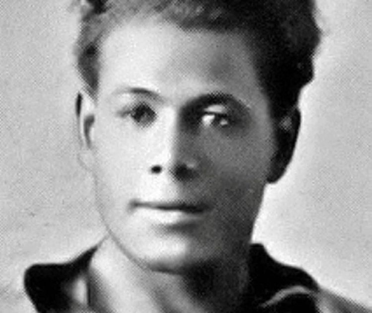 Footballer Jack Leslie. See SWNS story SWPLleslie. A campaign has been launched to build a statue for a footballer picked for England - then dropped because he was black. The proposed monument statue will depict Jack Leslie, a Plymouth Argyle star who was discriminated against because of his colour. He was the first black footballer to be picked for England in 1925 but was kicked out of the squad when the selection panel realised his ethnicity. The Jack Leslie Campaign have now set up a Crowdfunder page with the aim of raising £100,000, and so far they have gathered £18,673 with 41 days to go.
